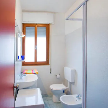 Relax In Our Flat With Garden By The Apartment Rosolina Mare