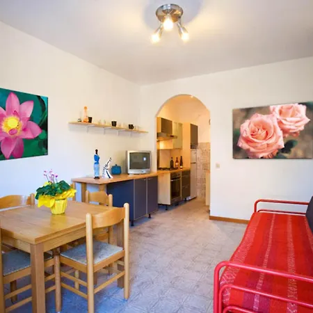 Relax In Our Flat With Garden By The Apartment Rosolina Mare