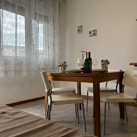 Relax In Our Flat By The Appartement *