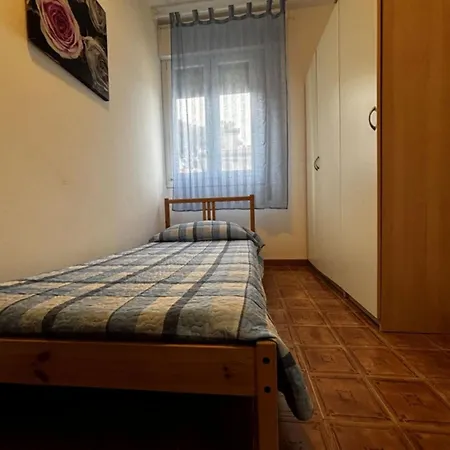 Relax In Our Flat By The Appartement *