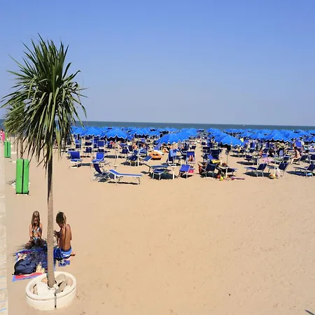شقة Relax In Our Flat By The Beach *